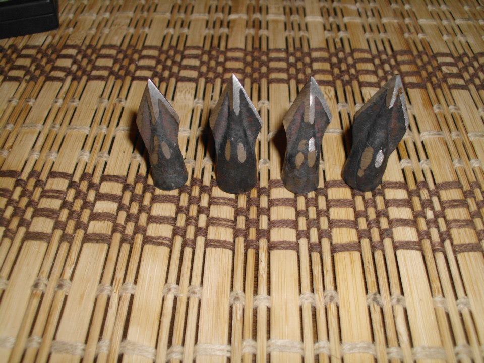 arrowheads 405_n